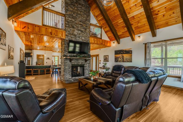 2927 Joyner Hills Lane, Sevierville, TN 37876