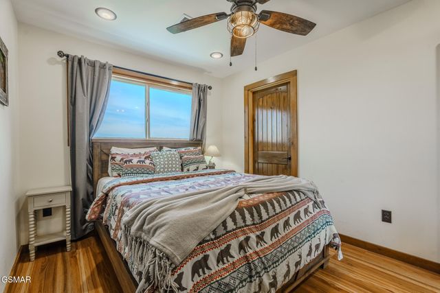 2927 Joyner Hills Lane, Sevierville, TN 37876