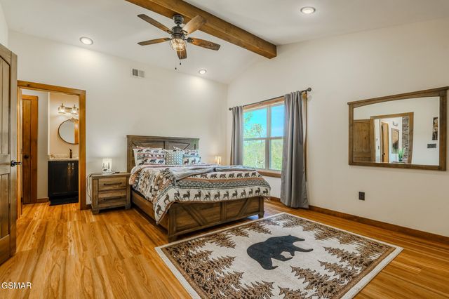 2927 Joyner Hills Lane, Sevierville, TN 37876