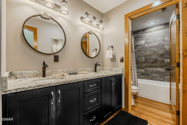 2927 Joyner Hills Lane, Sevierville, TN 37876
