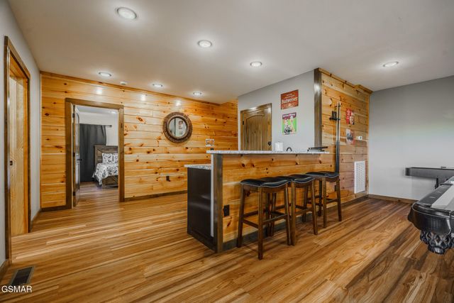 2927 Joyner Hills Lane, Sevierville, TN 37876