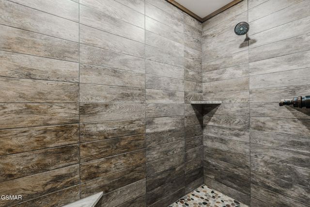 2927 Joyner Hills Lane, Sevierville, TN 37876