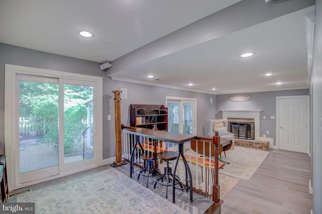 9518 HEATHWOOD CT, Burke, VA 22015
