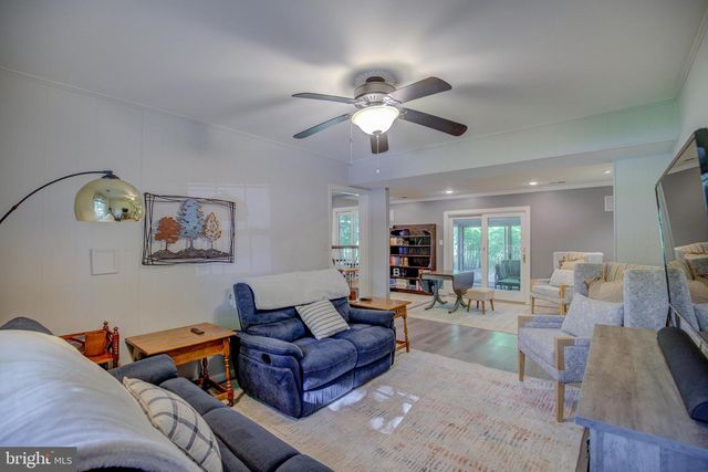9518 HEATHWOOD CT, Burke, VA 22015