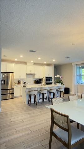 11243 PIXIE MANDARIN COURT, Winter Garden, FL 34787