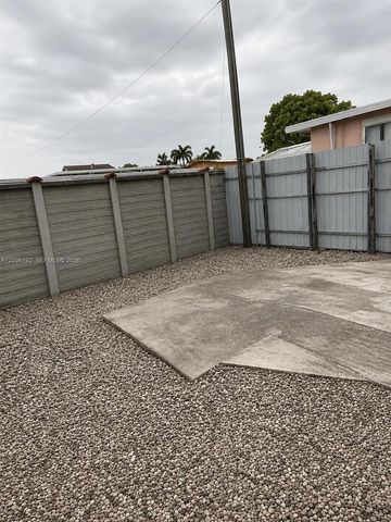 380 W 45th Street, Hialeah, FL 33012