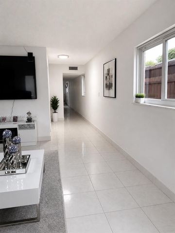 380 W 45th Street, Hialeah, FL 33012
