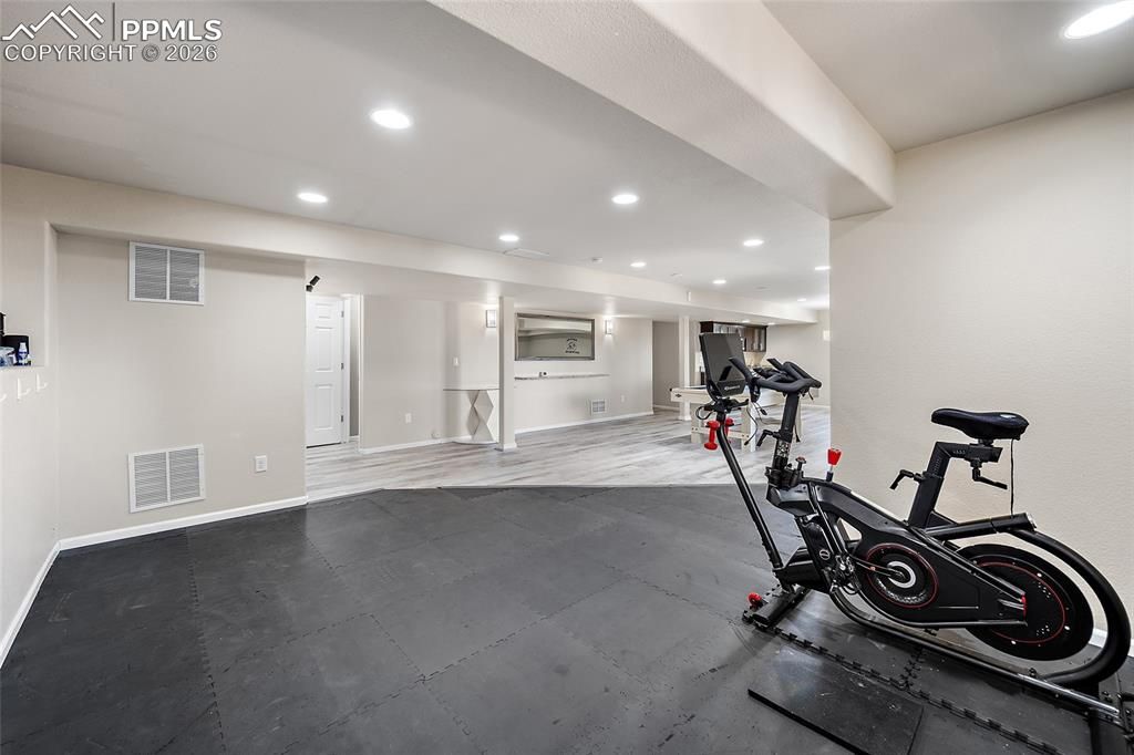 Image 23 of property listing at 8929 Celebrity Court, Fountain, CO 80817