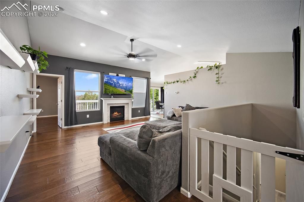 Image 3 of property listing at 8929 Celebrity Court, Fountain, CO 80817