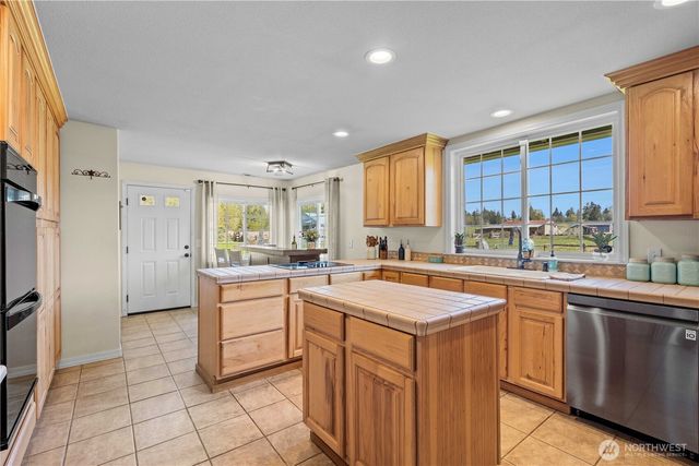 6007 288th Street E, Graham, WA 98338