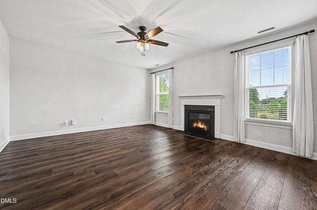 1015 Meadow Pond Drive, Durham, NC 27703