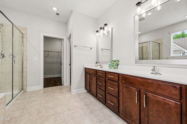 1015 Meadow Pond Drive, Durham, NC 27703