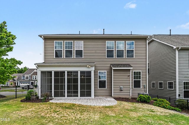 1015 Meadow Pond Drive, Durham, NC 27703