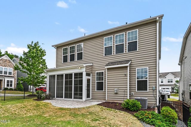1015 Meadow Pond Drive, Durham, NC 27703