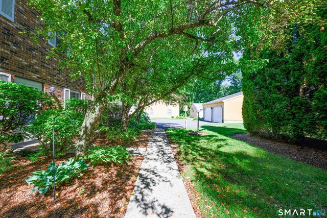 1400 Hartford Turnpike 12, North Haven, CT 06473