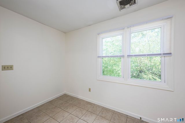 1400 Hartford Turnpike 12, North Haven, CT 06473