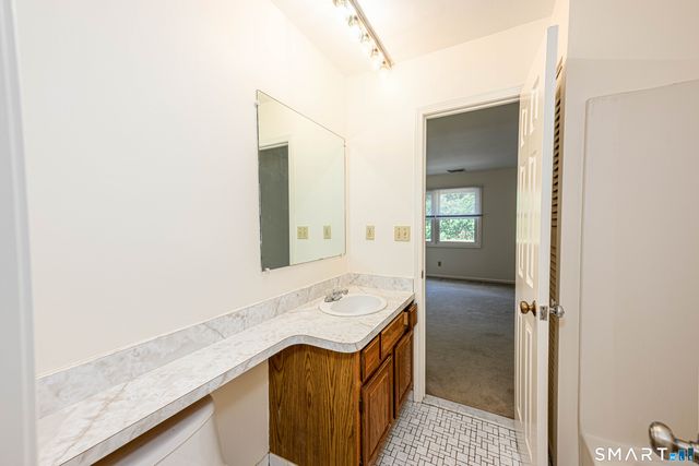 1400 Hartford Turnpike 12, North Haven, CT 06473