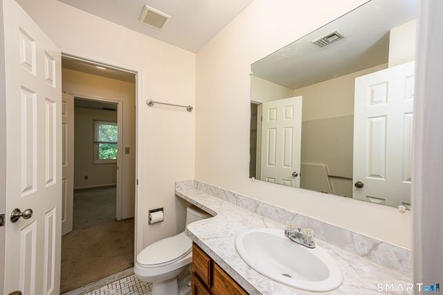 1400 Hartford Turnpike 12, North Haven, CT 06473