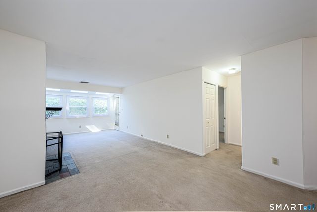 1400 Hartford Turnpike 12, North Haven, CT 06473