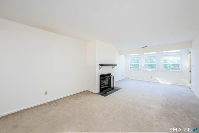 1400 Hartford Turnpike 12, North Haven, CT 06473