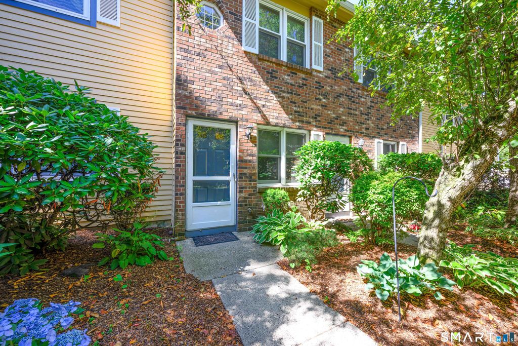 1400 Hartford Turnpike 12, North Haven, CT 06473