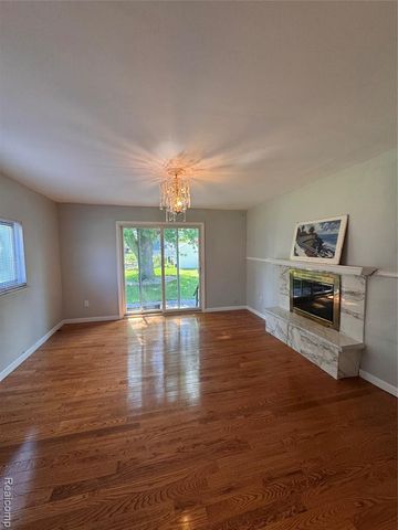 28025 Joan Street, Saint Clair Shores, MI 48081