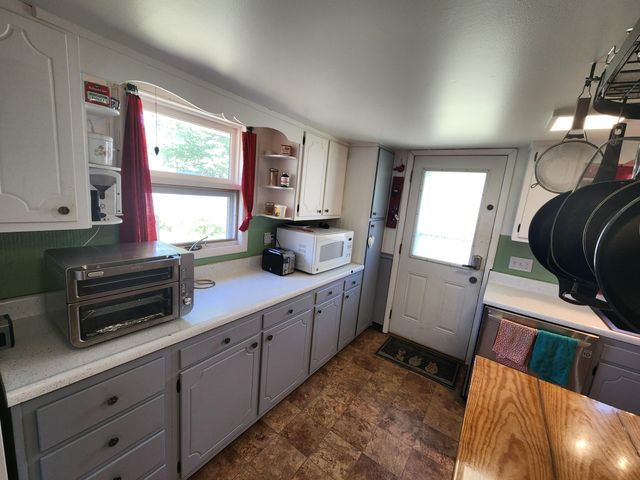 315 N Main Street, Allegan, MI 49010