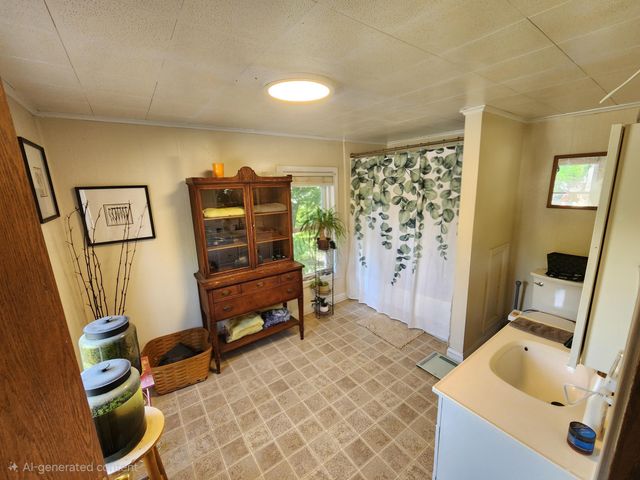 315 N Main Street, Allegan, MI 49010