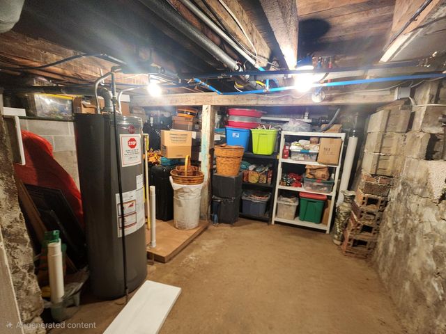 315 N Main Street, Allegan, MI 49010