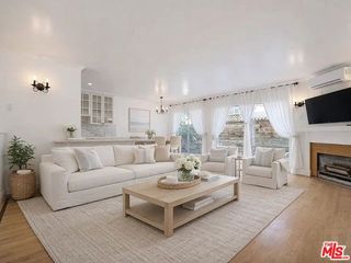 1141 19th Street 2, Santa Monica, CA 90403