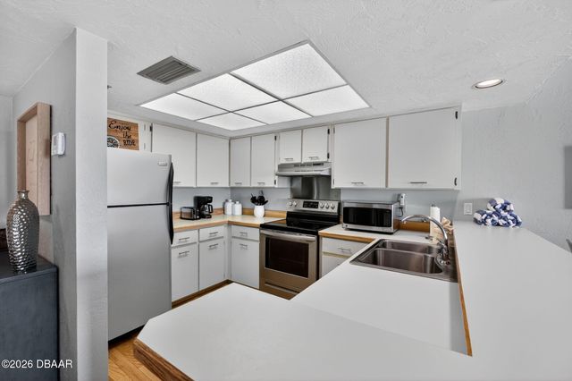 1513 Ocean Shore Blvd Apt A6, Ormond Beach, FL 32176