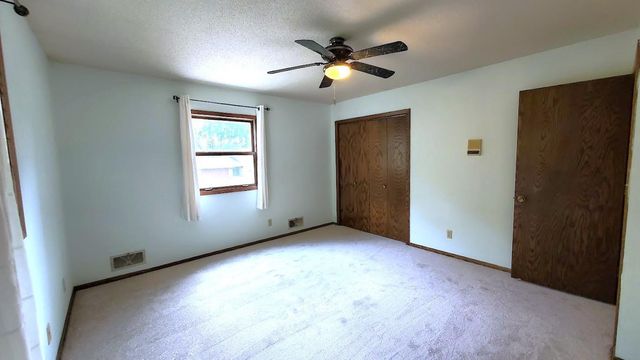 1880 Richal Drive, Woodbury, MN 55125