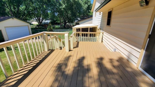 1880 Richal Drive, Woodbury, MN 55125