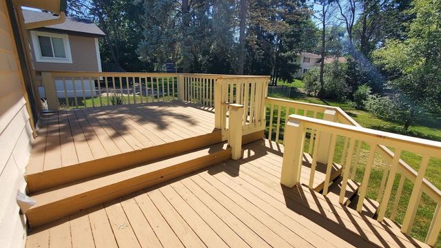 1880 Richal Drive, Woodbury, MN 55125
