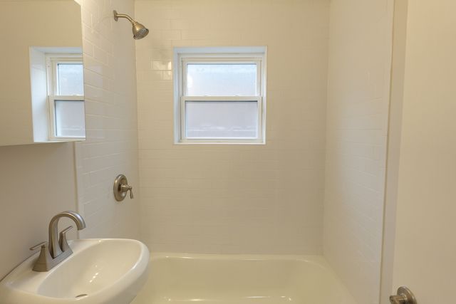 2941 N Natoma Avenue, Chicago, IL 60634