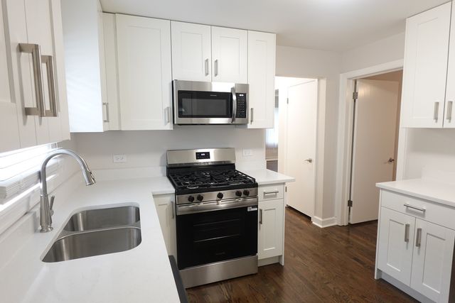 2941 N Natoma Avenue, Chicago, IL 60634