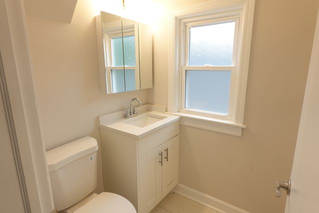 2941 N Natoma Avenue, Chicago, IL 60634