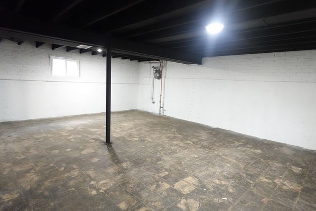 2941 N Natoma Avenue, Chicago, IL 60634