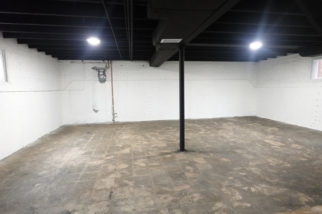 2941 N Natoma Avenue, Chicago, IL 60634
