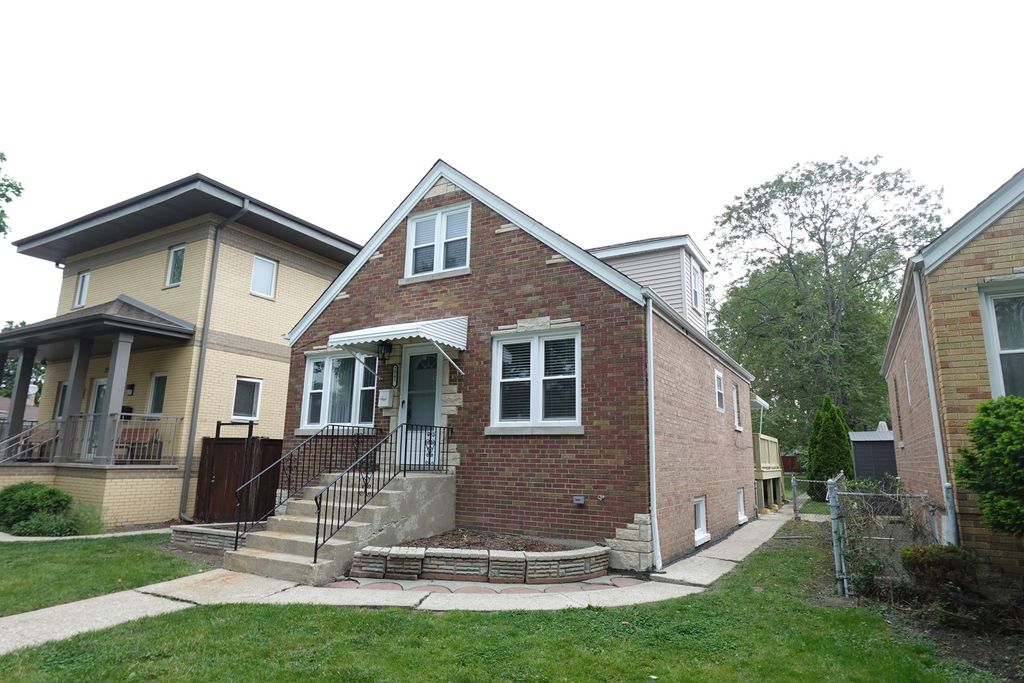 2941 N Natoma Avenue, Chicago, IL 60634
