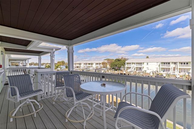 5152 SALMON DRIVE SE D, St Petersburg, FL 33705