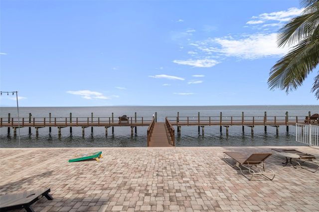 5152 SALMON DRIVE SE D, St Petersburg, FL 33705