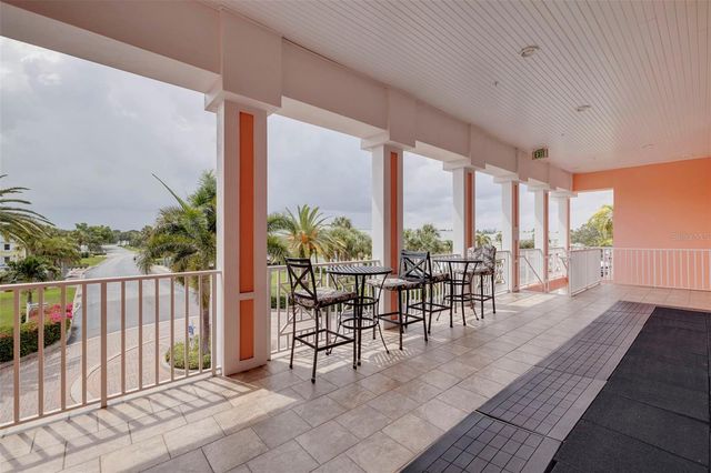 5152 SALMON DRIVE SE D, St Petersburg, FL 33705