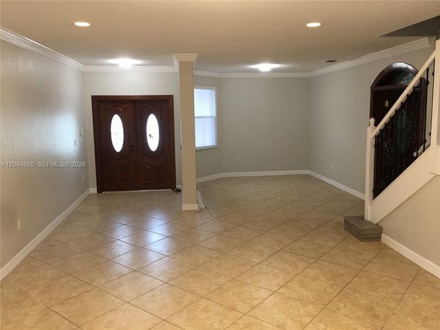 15431 SW 39th Ter, Miami, FL 33185