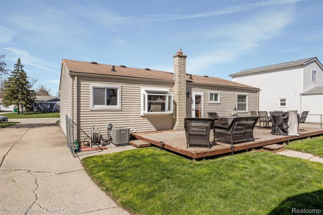 32644 Conrad Street, Chesterfield Township, MI 48047