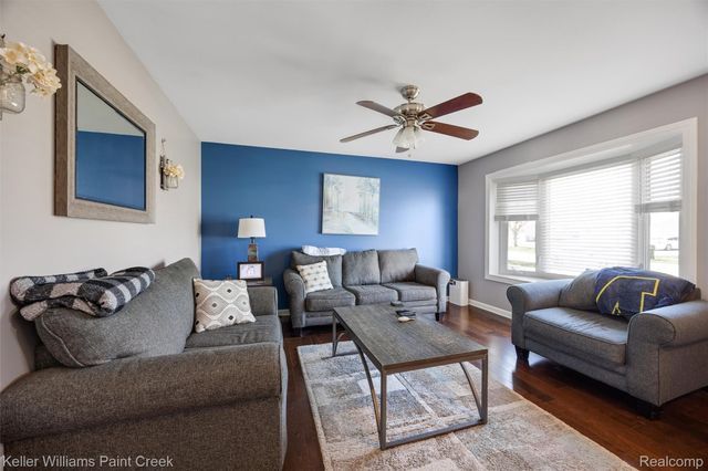32644 Conrad Street, Chesterfield Township, MI 48047