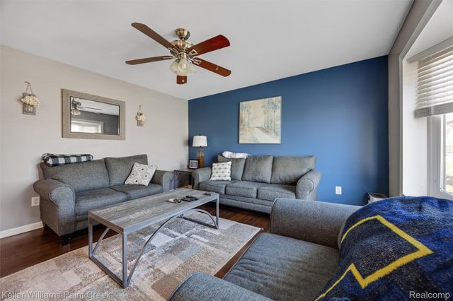 32644 Conrad Street, Chesterfield Township, MI 48047