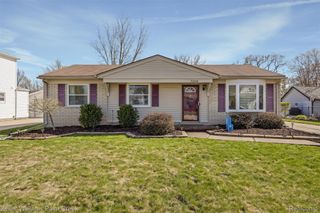 32644 Conrad Street, Chesterfield Township, MI 48047