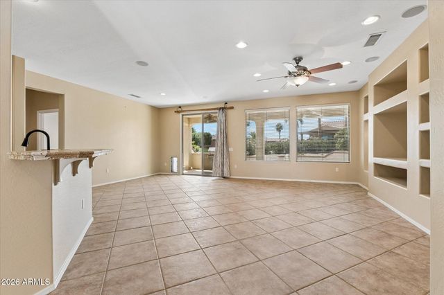 20900 N VISTA Trail, Surprise, AZ 85387