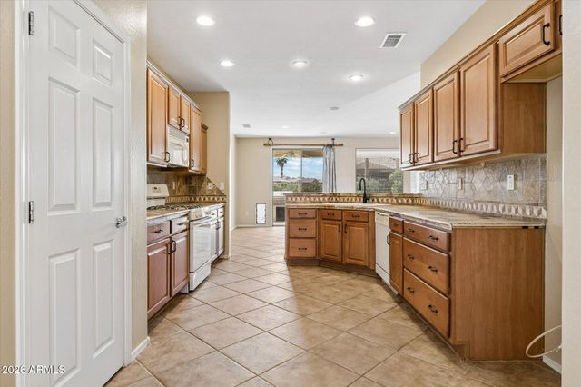 20900 N VISTA Trail, Surprise, AZ 85387